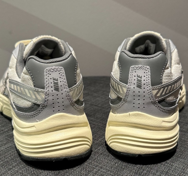 Giay Nike Initiator 'Smoke Gray' HQ1179-001