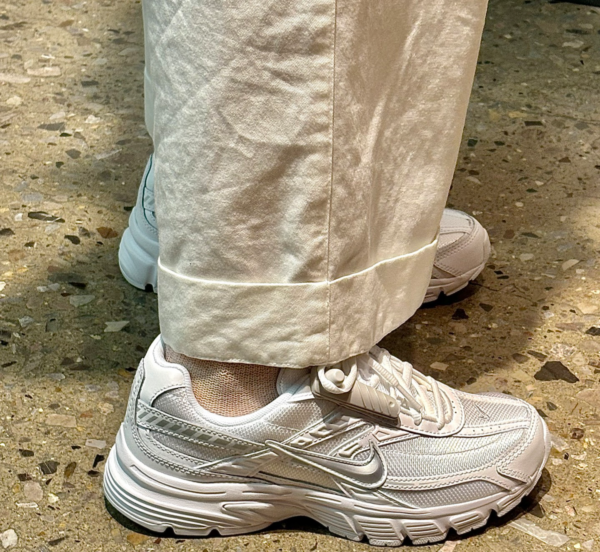 Giay Nike Initiator 'White Photon Dust' FZ9020-100