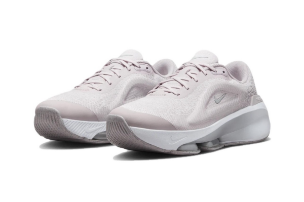 Giay Nike Versair 'Platinum Violet W' DZ3547-004