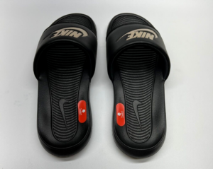 Dep Nike Victori One Slide 'Black Metallic Gold' CN9675-006