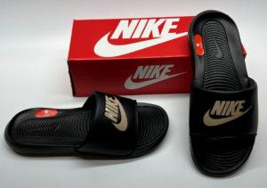 Dep Nike Victori One Slide 'Black Metallic Gold' CN9675-006