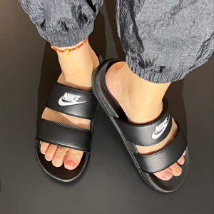 Giay Nike Wmns Offcourt Duo Slide 'Black White' DC0496-001