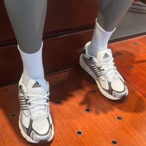 Giay Adidasa Response CL 'White Silver Black' IG6226