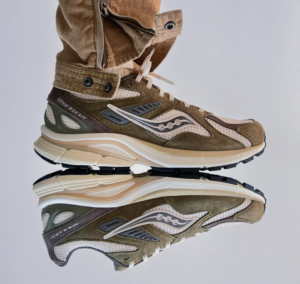 Giay Saucony Kinvara 4 Re x Teenie Weenie 'Olive' S79052-10