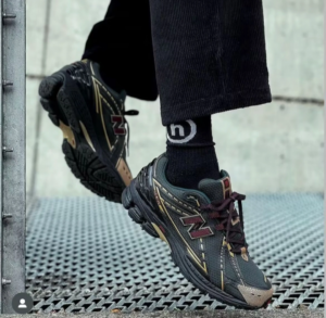 Giay New Balance 1906R x Kith 'Black' M1906RKS