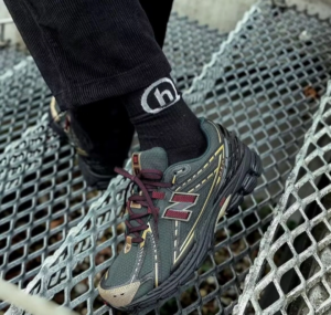 Giay New Balance 1906R x Kith 'Black' M1906RKS