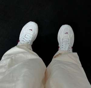 Giay Nike Air Pegasus 2005 'White Gym Red' FN7153-101