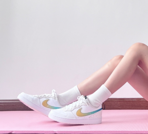 Giay Nike Court Borough Low 2 'White Yellow Gradient' FJ7692-191