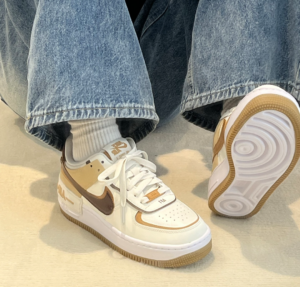 Giay Nike Air Force 1 Shadow 'Sail Cacao Wow Gum' DZ1847-106