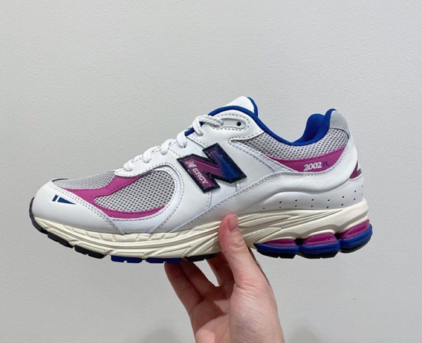 Giay New Balance 2002R x United Arrows 'Good Vibes' M2002RGY