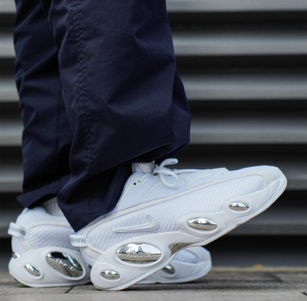 Giay Nike NOCTA x Glide 'Triple White' DM0879-100