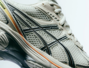 Giay Asics GT-2160 Paris 'Safety Yellow' 1203A570-750