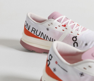 Giay On Running Cloudboom Echo 3 'White Flame' 3MD10590256