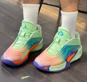 Giay Nike Air Jordan Luka 3 PF 'Blurred Vision' HQ5048-300