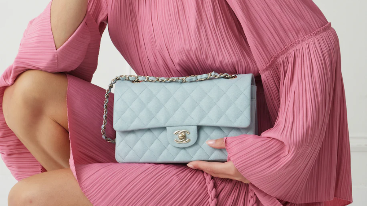 Hành trình chinh phục thời đại của túi xách Chanel Classic Hinh anh 8: Hanh trinh chinh phuc thoi dai cua tui xach Chanel Classic