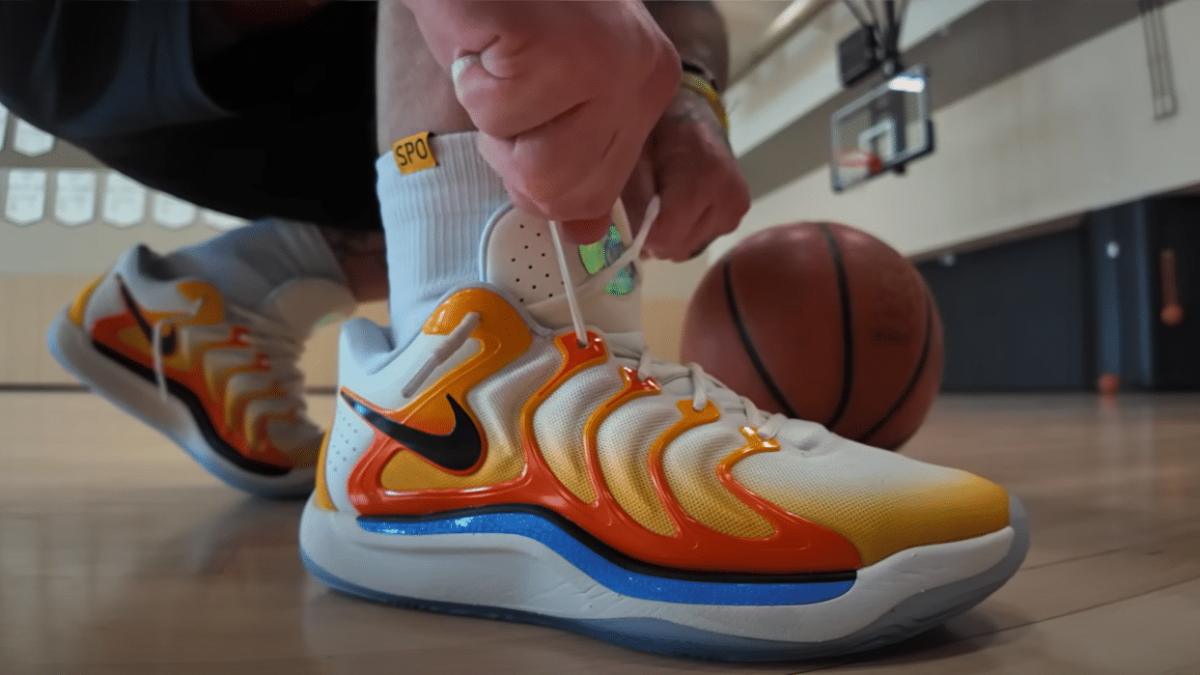 Hinh anh 12: Danh gia Nike KD 17: Lieu co dang nang cap tu KD 16?