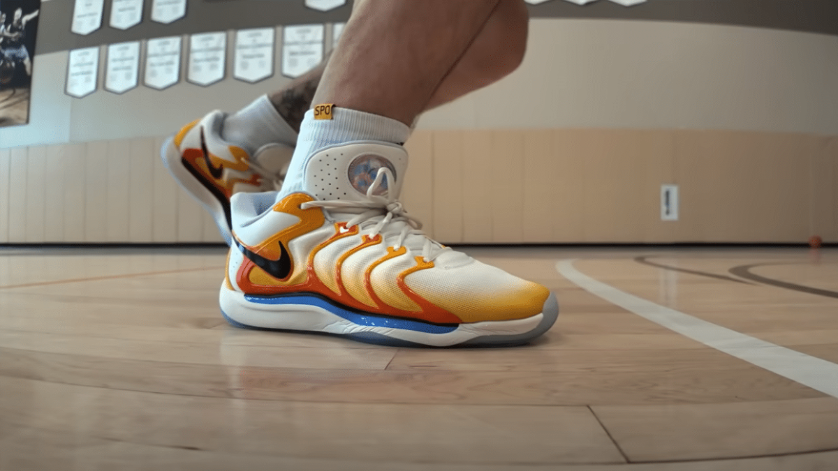 Hinh anh 13: Danh gia Nike KD 17: Lieu co dang nang cap tu KD 16?