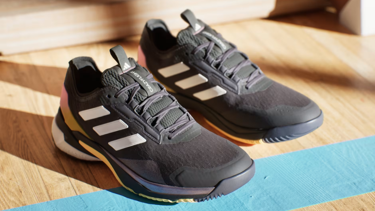 Hinh anh 3: Review Adidas Crazyflight: But pha toc do tren san bong chuyen