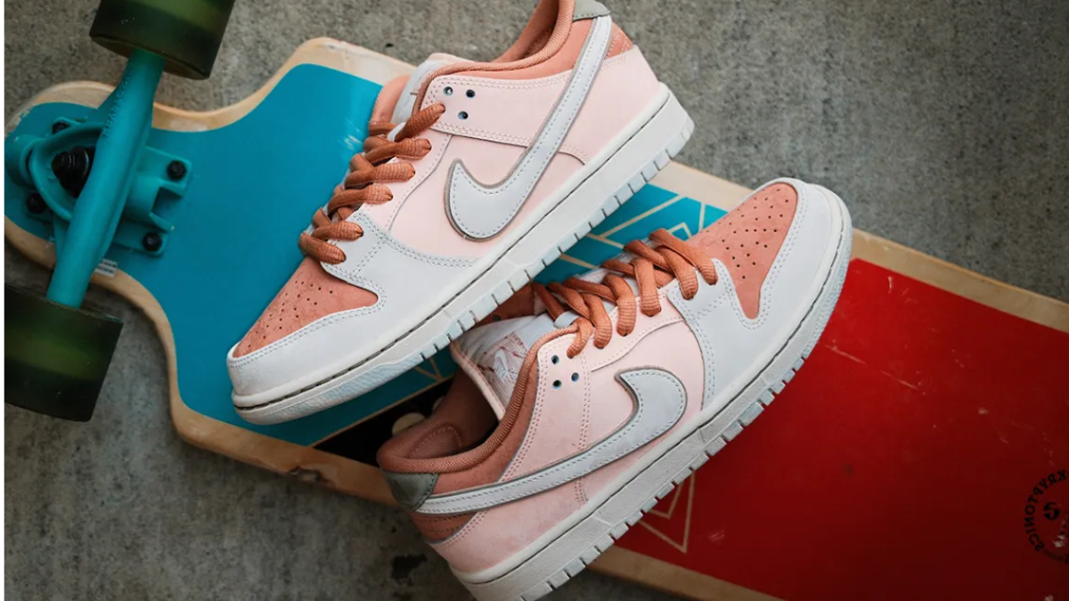 10 đôi giày thể thao "Paris hoa lệ" sẽ khiến bạn mê mệt (Phần 1) Hinh anh 3: 10 doi giay the thao "Paris hoa le" se khien ban me met (Phan 1)