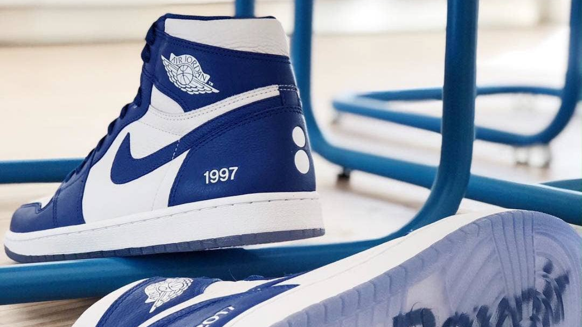 10 đôi giày thể thao "Paris hoa lệ" sẽ khiến bạn mê mệt (Phần 2) Hinh anh 4: 10 doi giay the thao "Paris hoa le" se khien ban me met (Phan 2)