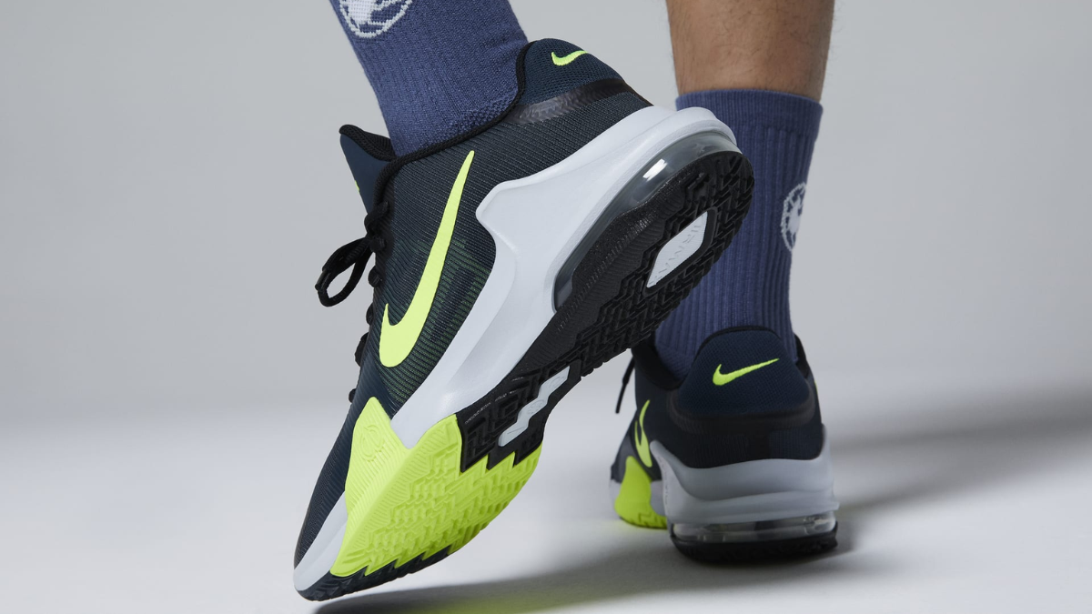 Hinh anh 2: Nhung doi giay bong ro dau tien hoan hao cho nguoi moi bat dau