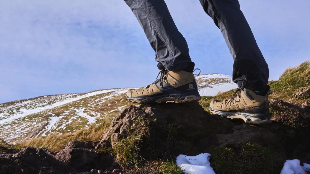 Review chi tiet doi giay leo nui da nang Salomon X Ultra 4 Mid GTX