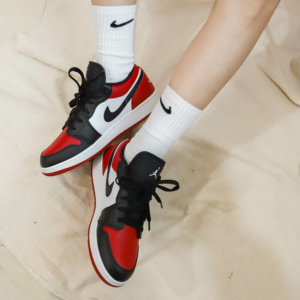 Giay Nike Air Jordan 1 Low 'Bred Toe 2.0' 553560-161