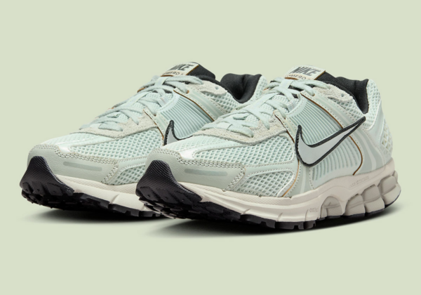 Giay Nike Zoom Vomero 5 'Light Silver' FN6742-001