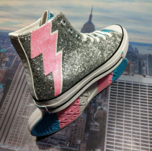 Giay Converse Chuck 70 Hi 'Pride Shimmering Silver' 165723C