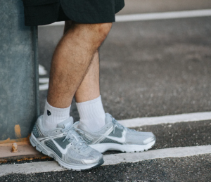 Giay Nike Air Zoom Vomero 5 'Cool Grey' FJ4151-003