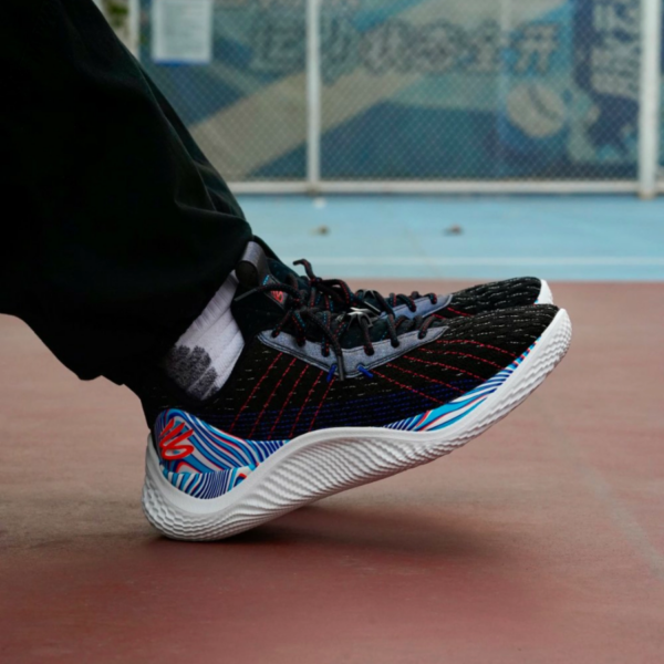 Giay Under Armour Curry Flow 10 'More Magic' 3025093-001