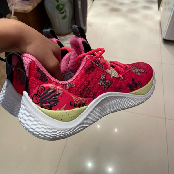 Giay Under Armour Curry Flow 10 'Butterfly' 3026296-600