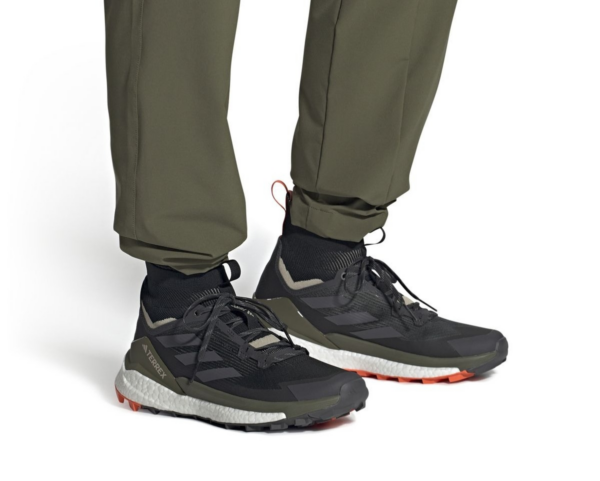 Giay Adidas Terrex Free Hiker 2.0 'Carbon Grey' IE5115