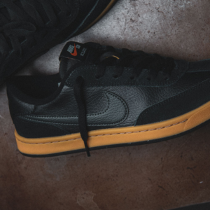 Giay Nike FC Classic SB 'Black Anthracite' 909096-008