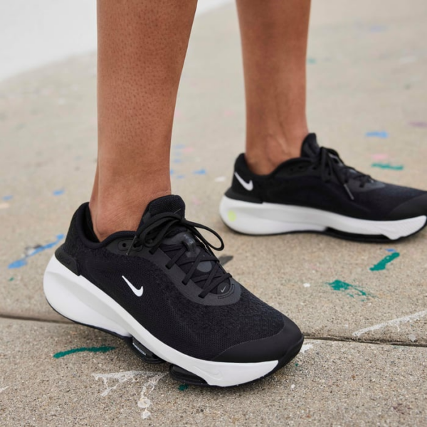 Giay Nike Versair 'Black Anthracite' DZ3547-001