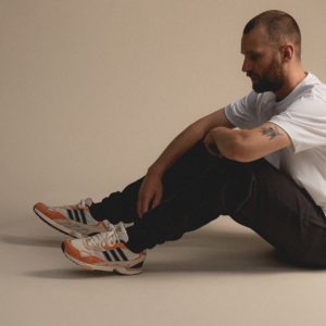 Giay Adidas Torsion Super Core 'White Carbon' GZ9803