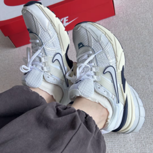 Giay Nike V2K Run 'White Midnight Navy' FD0736-102