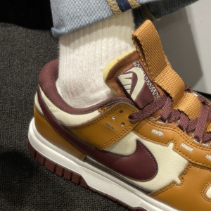 Giay Nike Dunk Low Jumbo 'Light British' FQ8248-200