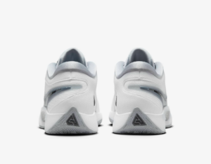 Giay Nike Giannis Freak 6 'White' FJ7807-102