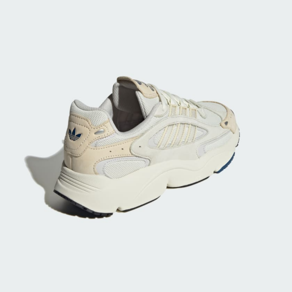 Giay Adidas Ozmillen 'Ivory' ID5829