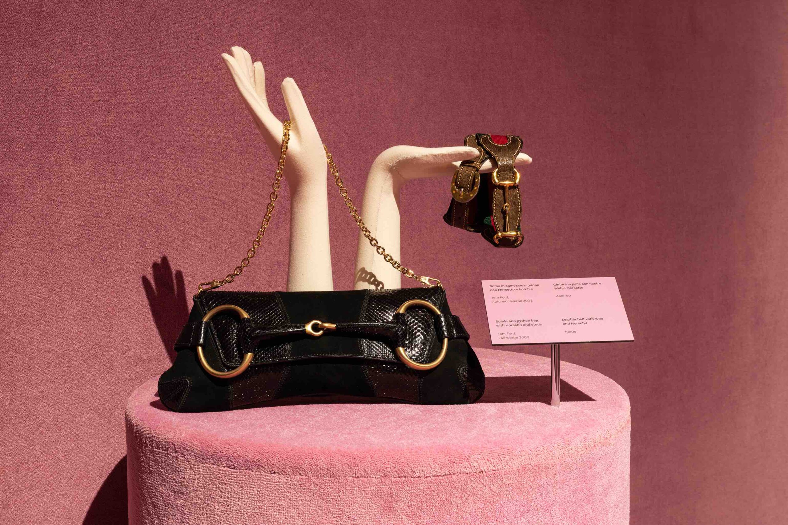 Khám phá Gucci Visions - hành trình 103 năm đầy sáng tạo và di sản tại Bangkok Hinh anh 4: Kham pha Gucci Visions - hanh trinh 103 nam day sang tao va di san tai Bangkok