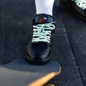 Giay Nike Air Jordan 1 Low SE 'Black Vapor' HM3690-001