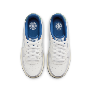 Giay Nike Air Force 1 LV8 'Sail White Blue' HM3721-111