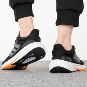 Giay Adidas Ultrabounce 'Black Orange' HP5777
