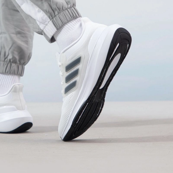 Giay Adidas Ultrabounce 'White Blue Red' HP5778