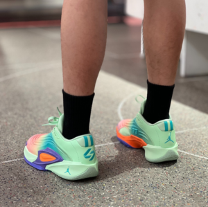 Giay Nike Air Jordan Luka 3 'Vapor Green' HQ4255-300