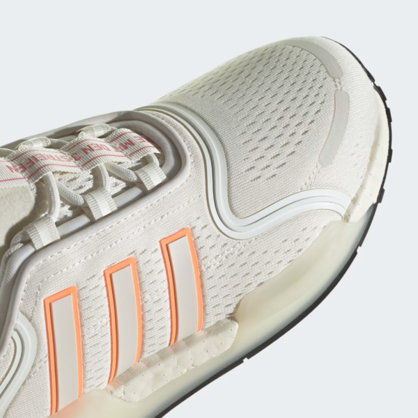Giay Adidas Wmns NMD_R1 V3 'Off White Orange' HQ9116