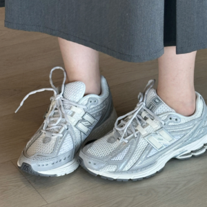 Giay New Balance 1906R 'White Silver' M1906RJM