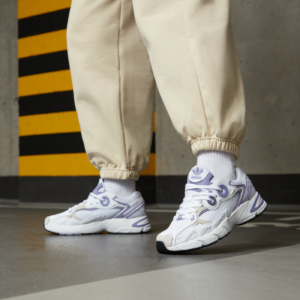 Giay Adidas Wmns Astir 'White Tech Purple' HQ6777