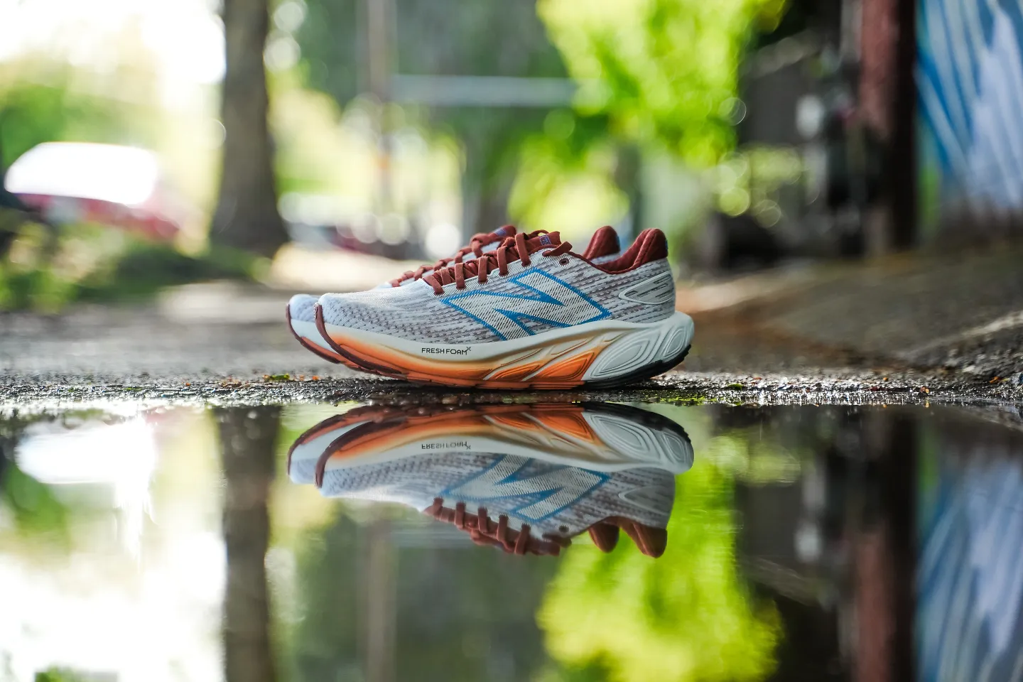 New Balance Fresh Foam X 2024: Su Thoai Mai la mai mai
